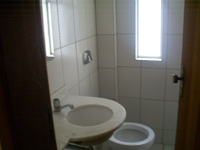 Apartamento à venda com 2 quartos, 63m² - Foto 4