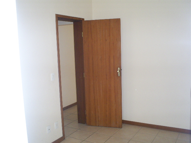 Apartamento à venda com 2 quartos, 63m² - Foto 7