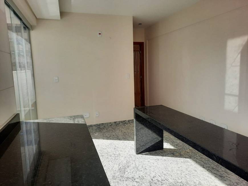 Apartamento à venda com 2 quartos, 52m² - Foto 3