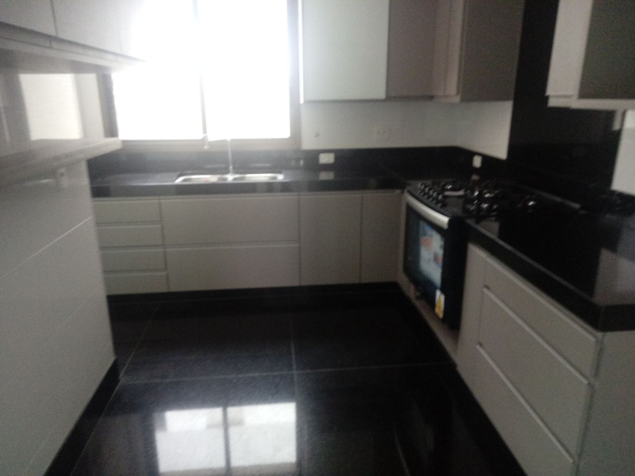 Apartamento à venda com 4 quartos, 150m² - Foto 13