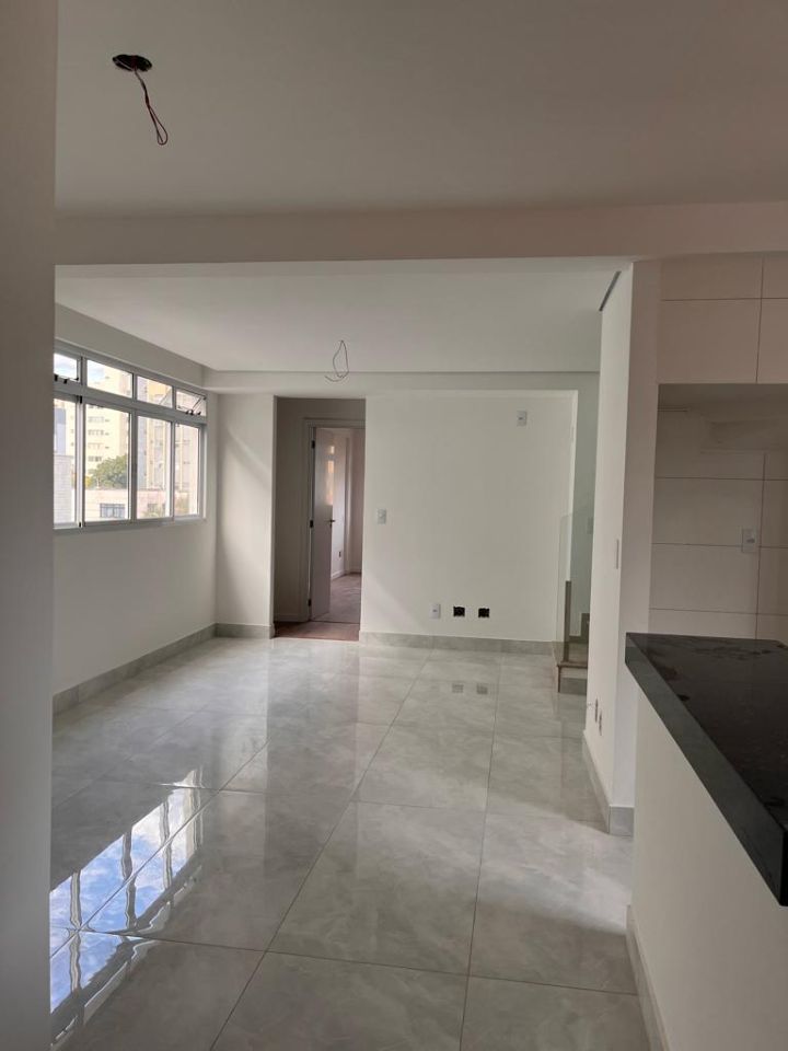 Apartamento à venda com 3 quartos, 156m² - Foto 5