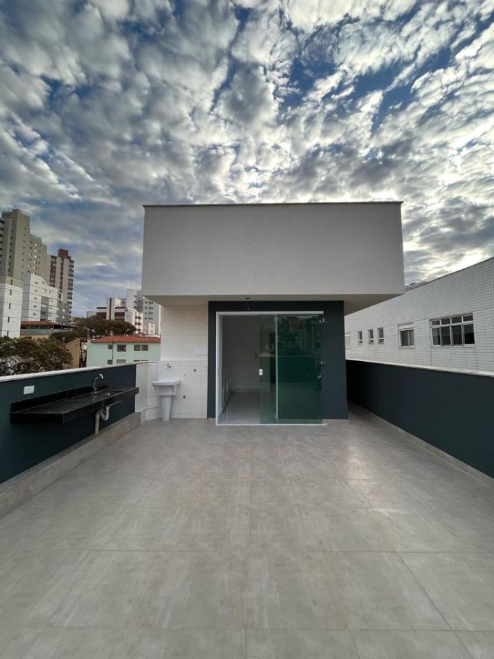 Cobertura à venda com 3 quartos, 249m² - Foto 1