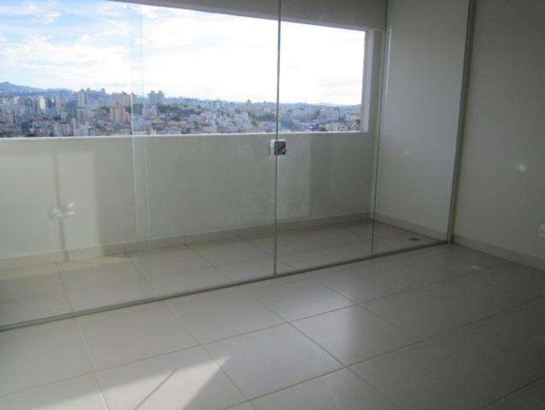 Apartamento à venda com 3 quartos, 73m² - Foto 1