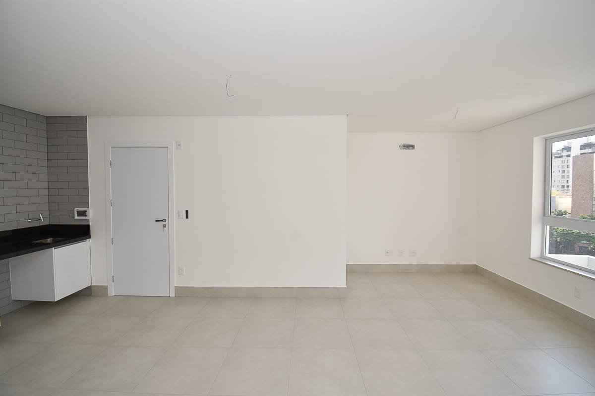 Apartamento à venda com 1 quarto, 42m² - Foto 1