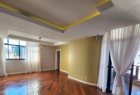 Apartamento à venda com 4 quartos, 160m² - Foto 2