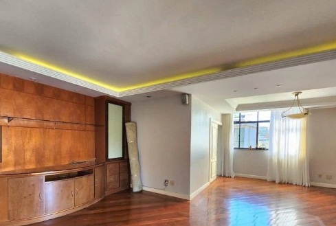 Apartamento à venda com 4 quartos, 160m² - Foto 4