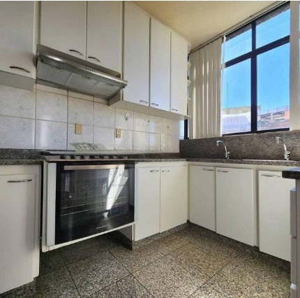 Apartamento à venda com 4 quartos, 160m² - Foto 9