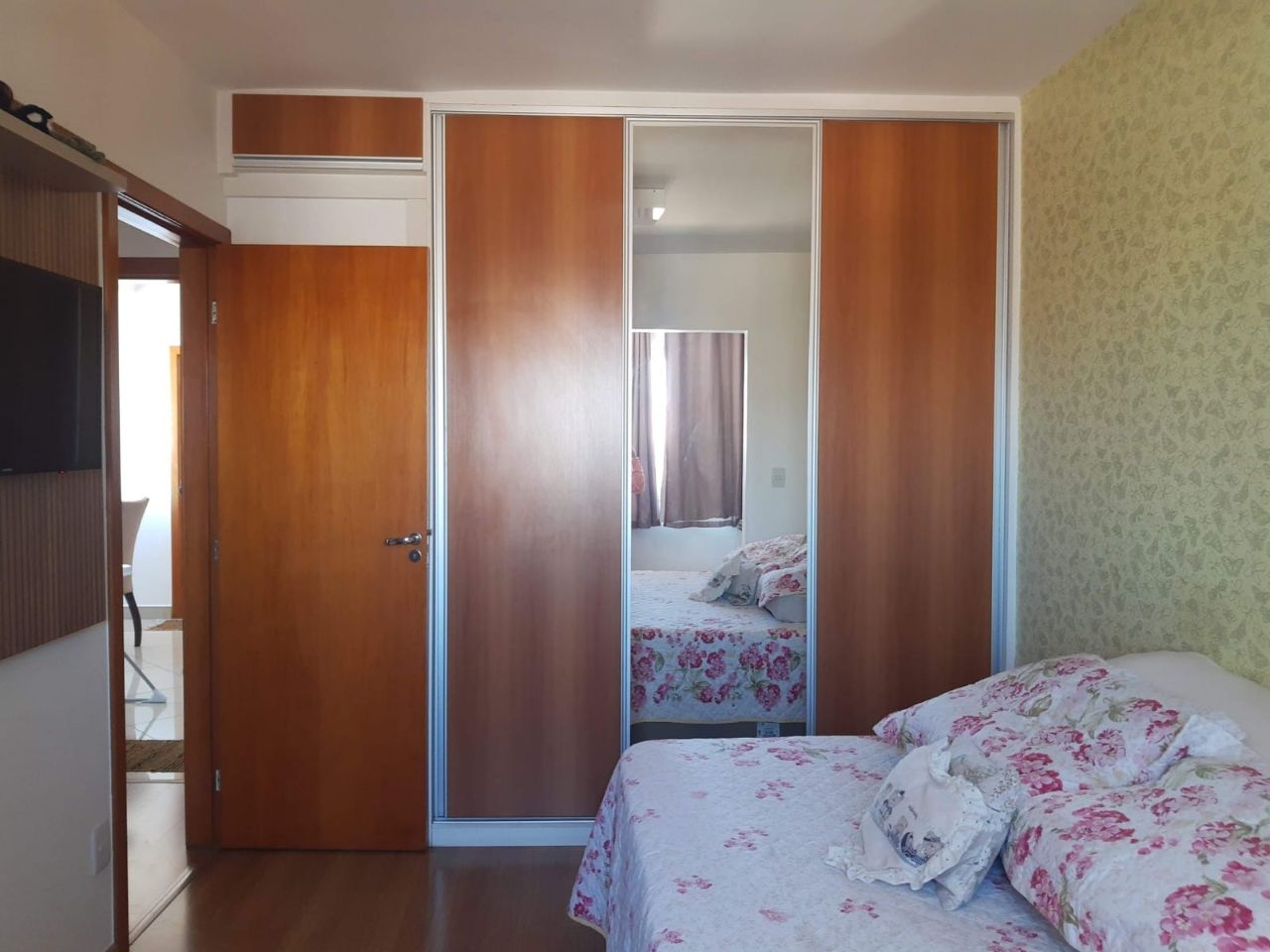 Apartamento à venda com 3 quartos, 96m² - Foto 7