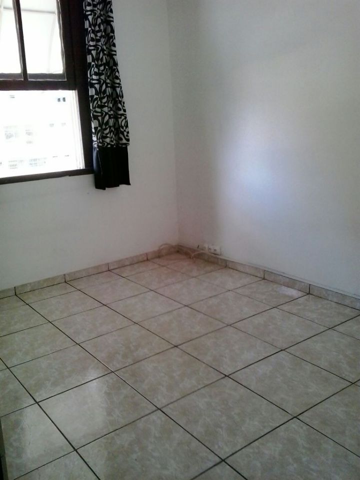 Apartamento à venda com 3 quartos, 90m² - Foto 3