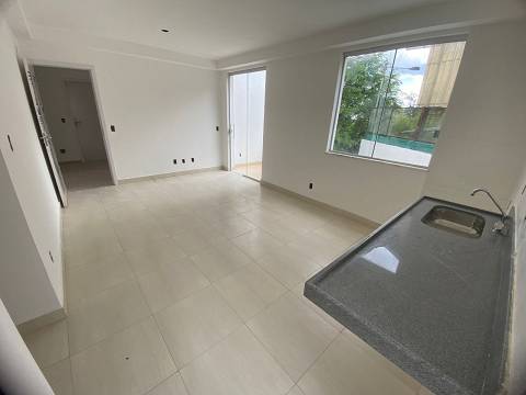 Apartamento à venda com 2 quartos, 50m² - Foto 2