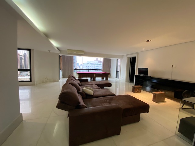 Apartamento à venda com 4 quartos, 450m² - Foto 3