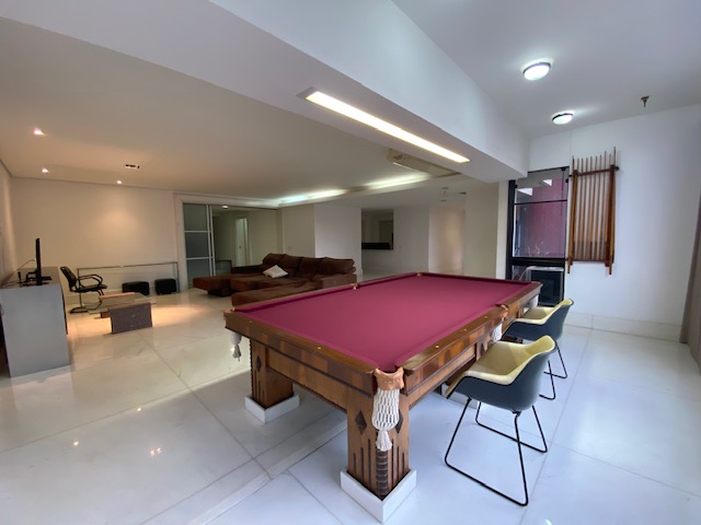 Apartamento à venda com 4 quartos, 450m² - Foto 2