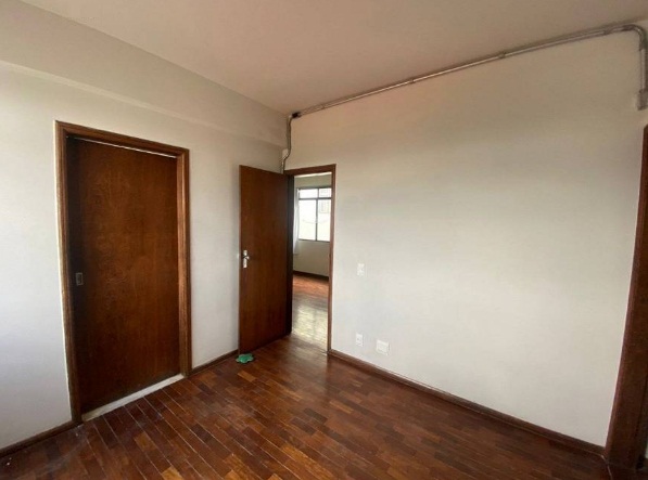 Apartamento para alugar com 3 quartos, 119m² - Foto 4