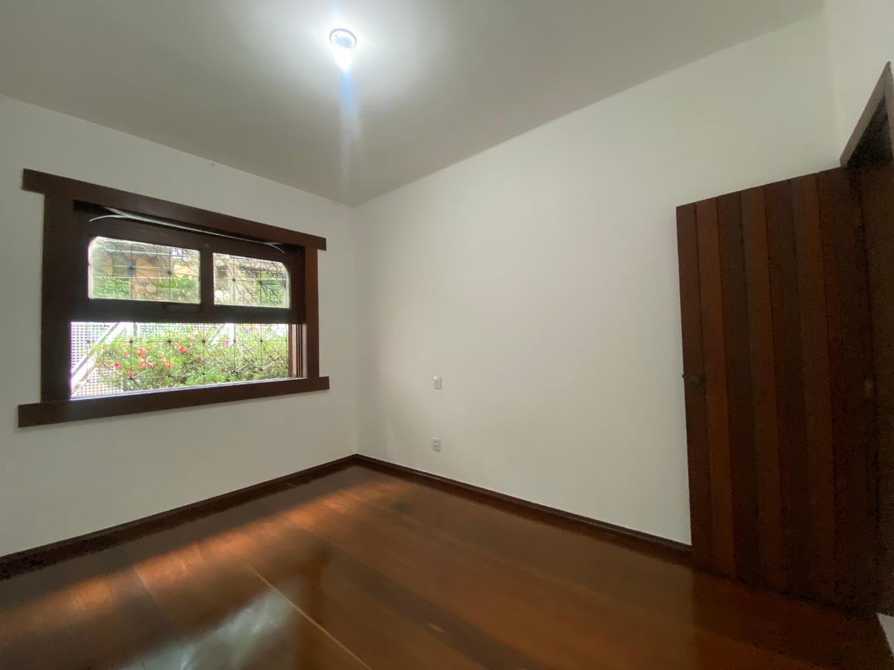 Loja-Salão para alugar com 3 quartos, 210m² - Foto 5