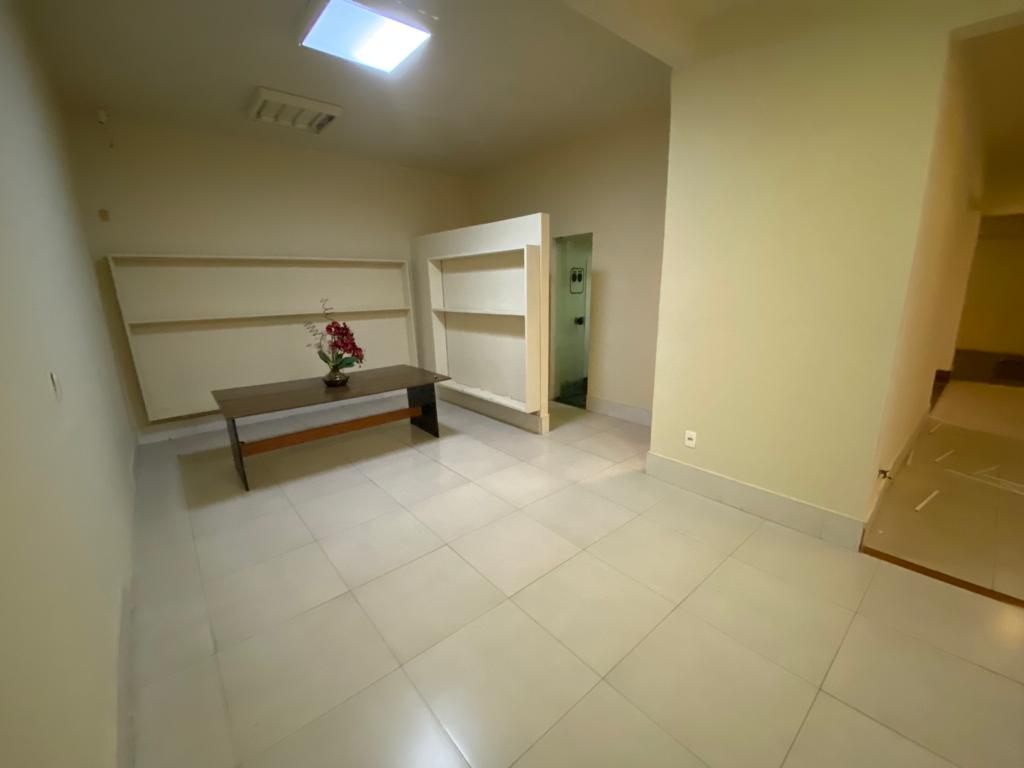 Loja-Salão para alugar com 4 quartos, 297m² - Foto 8