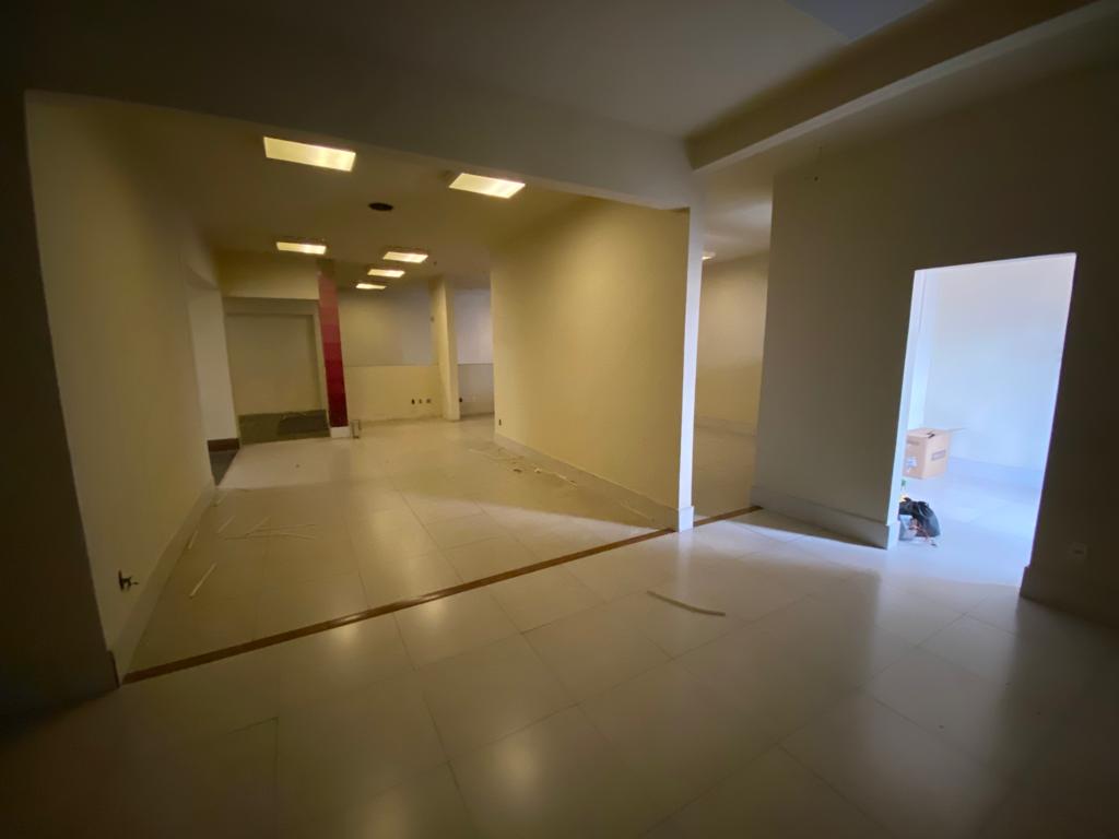 Loja-Salão para alugar com 4 quartos, 297m² - Foto 10