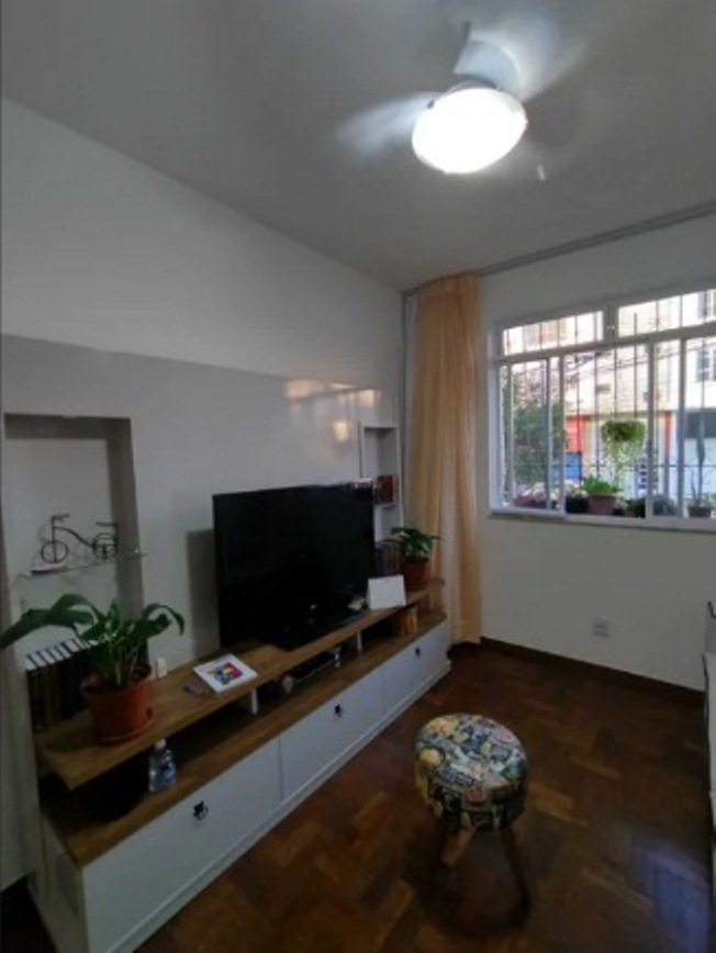 Apartamento para alugar com 3 quartos, 120m² - Foto 2