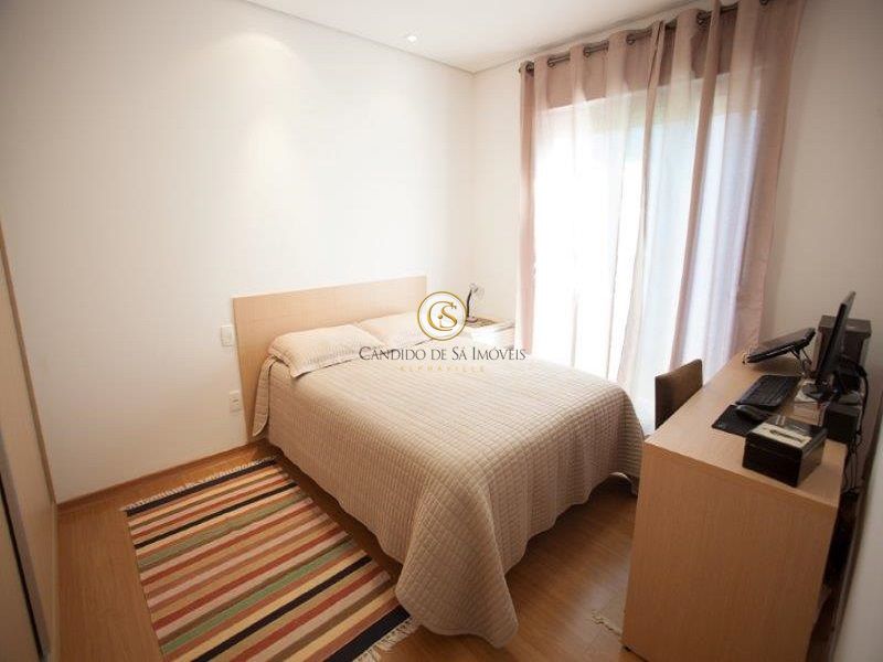 Quarto - 2995
